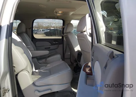 2012 Chevrolet Suburban 1500 Ltz z USA, uszkodzony, nr VIN 1GNSKKE76CR162811